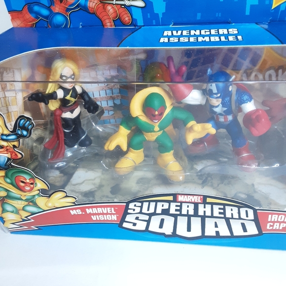 MARVEL SUPER HERO SQUAD  MS. MARVEL VISION IRON SPIDER-MAN CAPTAIN AMERICA - Picture 3 of 7